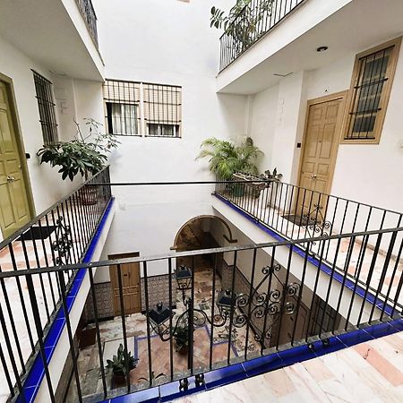 Puerta Carmona Appartement Sevilla Buitenkant foto